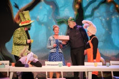 Alice-in-Wonderland-De-Narrekap-115